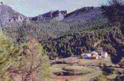 La Hueta cerca de Segura.jpg (5204 bytes)